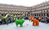 Pasacalles Leones y Dragones